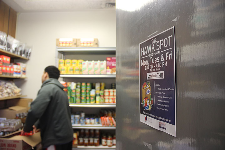 Food+pantry+provides+students+with+food+security