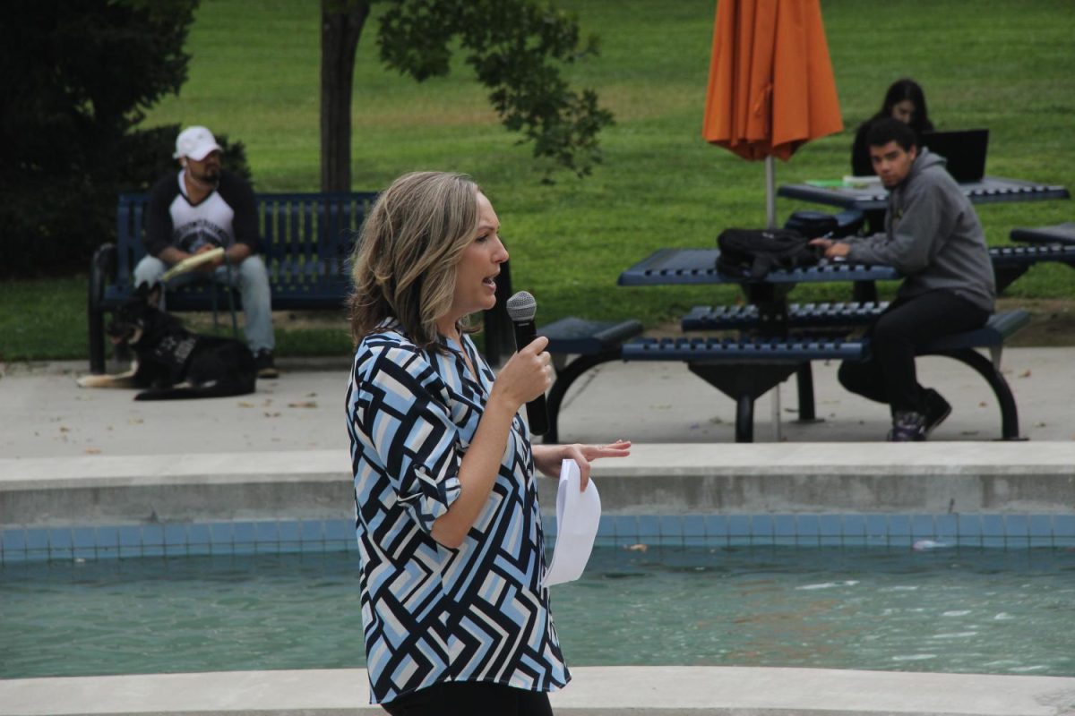 History Professor Diana Reed speaks about the U.S. Constitution and the ways that it unites our country on Sept. 14. 