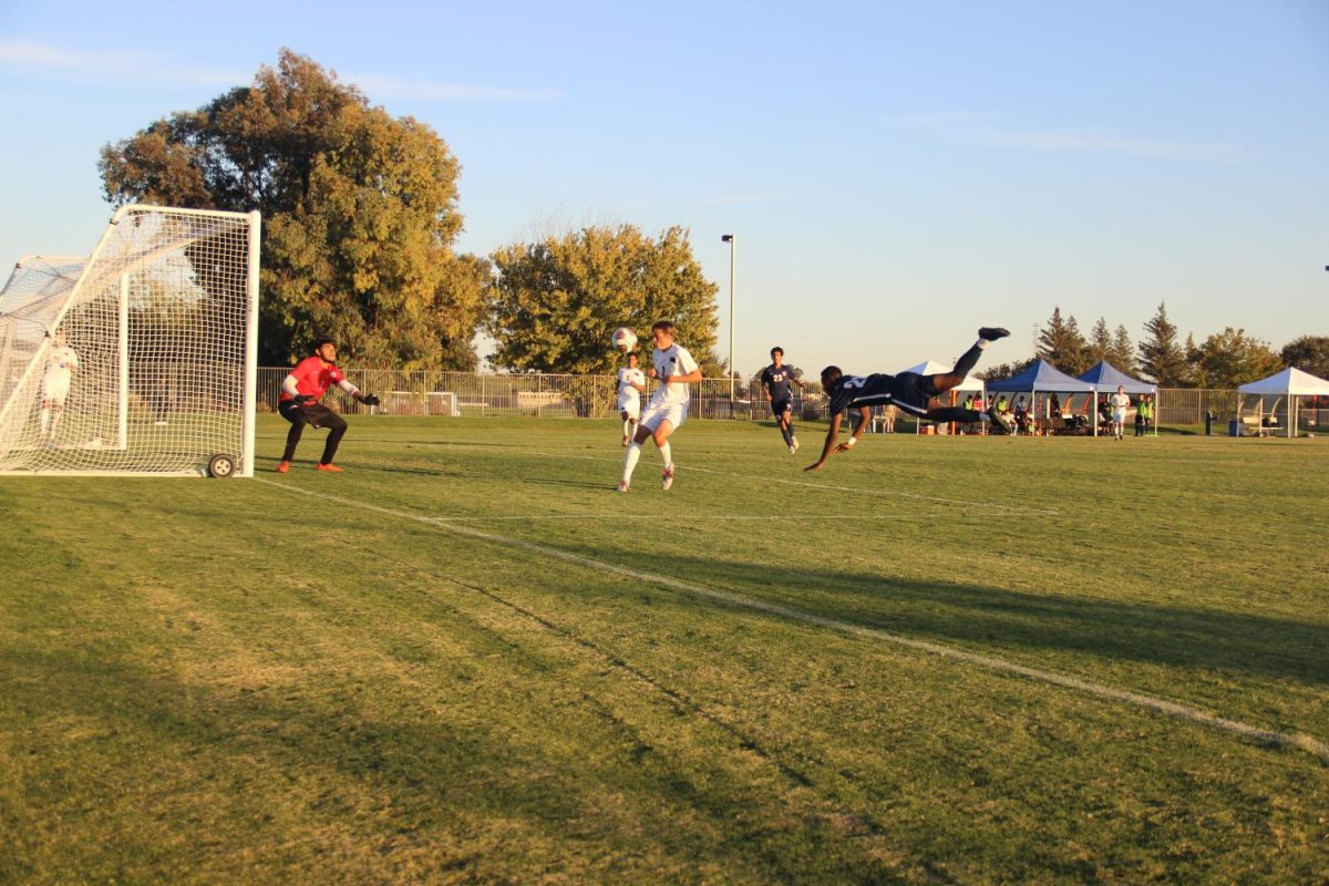 Freshman+forward+D.J.+Emojong+goes+all+out+on+a+header+for+a+shot+on+goal.+CRC+defeated+Santa+Rosa+2-1+coming+closer+to+securing+a+playoff+spot.