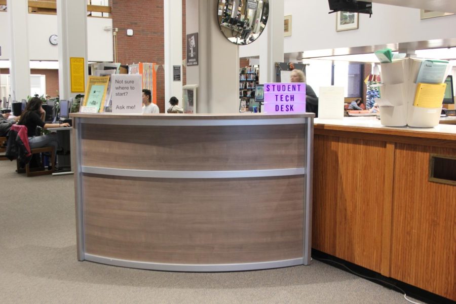 Student Tech Desk founded by Benjamin Wingard is located near the library main entrance. The tech desk began in March 2019, it helps students and staff with all of their technical needs.