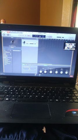 Staff writer Asyah Zamani joins in on Fridays “In The Studio” Zoom event featuring music instructor Dr. Derek Keller. In the event, Keller talks about different digital ways students can present audio for the best possible quality.