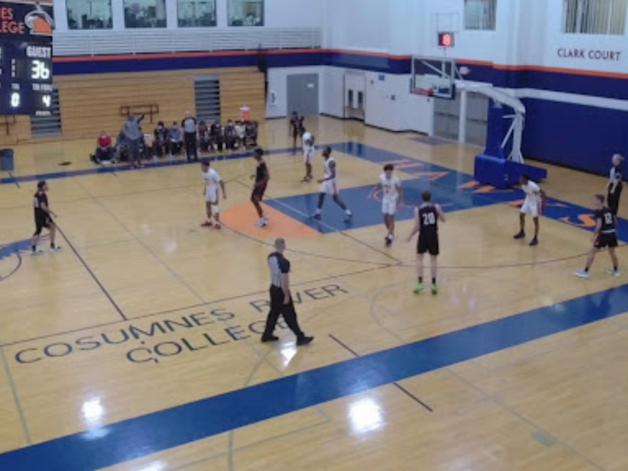 The CRC men's basketball team defeats Fresno City College on Friday. The score was 91-84.
