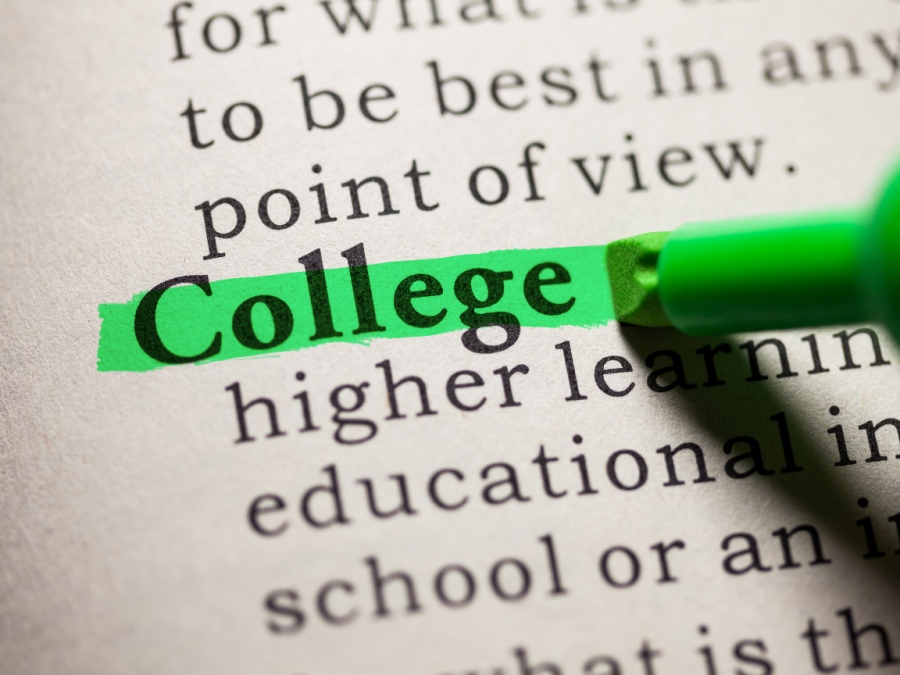 There+are+many+misconceptions+about+attending+community+college.+Community+college+can+be+beneficial+because+of+the+hands-on+experiences+in+the+classroom%2C+spending+as+much+time+as+you+need+to+get+your+general+education+and+networking+with+faculty+and+colleagues.