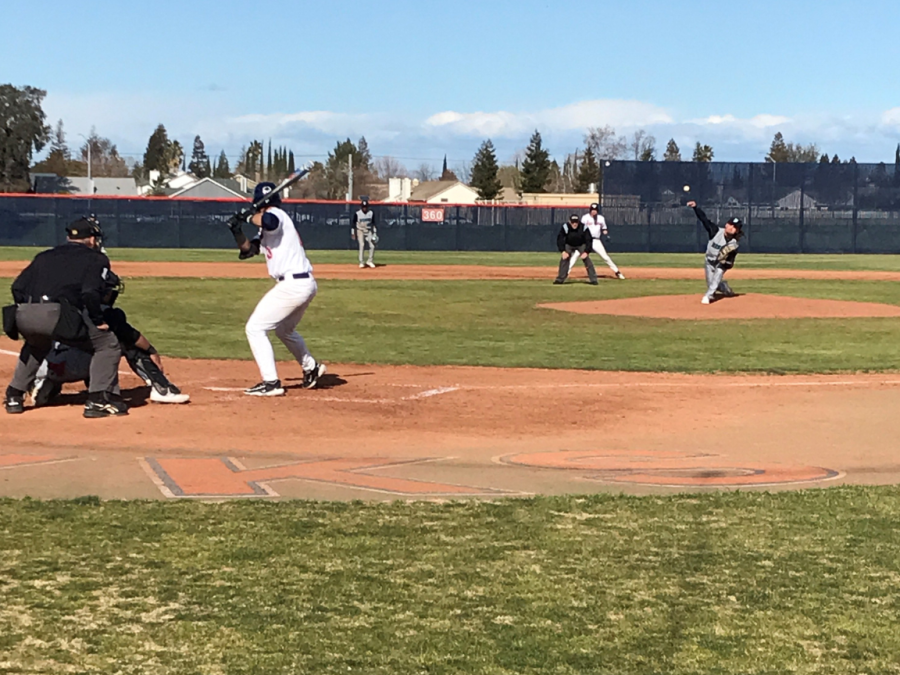 CRCs+baseball+team+beat+Mission+Community+College+on+Tuesday+in+a+doubleheader.+Sophomore+catcher+Nick+Solorzano+at-bat+and+sophomore+infielder+Rudy+Rodriguez+at+second+base+during+the+second+game+of+the+doubleheader.