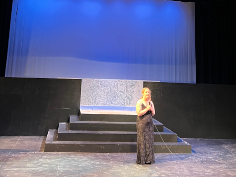 Twenty-year-old theater major and Drama Club president Natalie Dion singing in the cabaret fundraiser. The cabaret took place in the Black Box Theater on Friday.