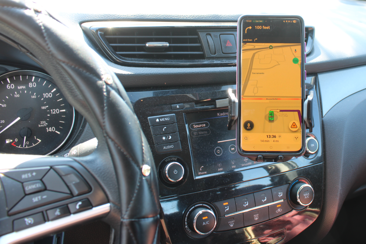 New California driver cell phone laws prevent drivers from touching their phones while driving. The law requires that, if you need to use your phone, it needs to be mounted on the dashboard or center console using hands-free mode.